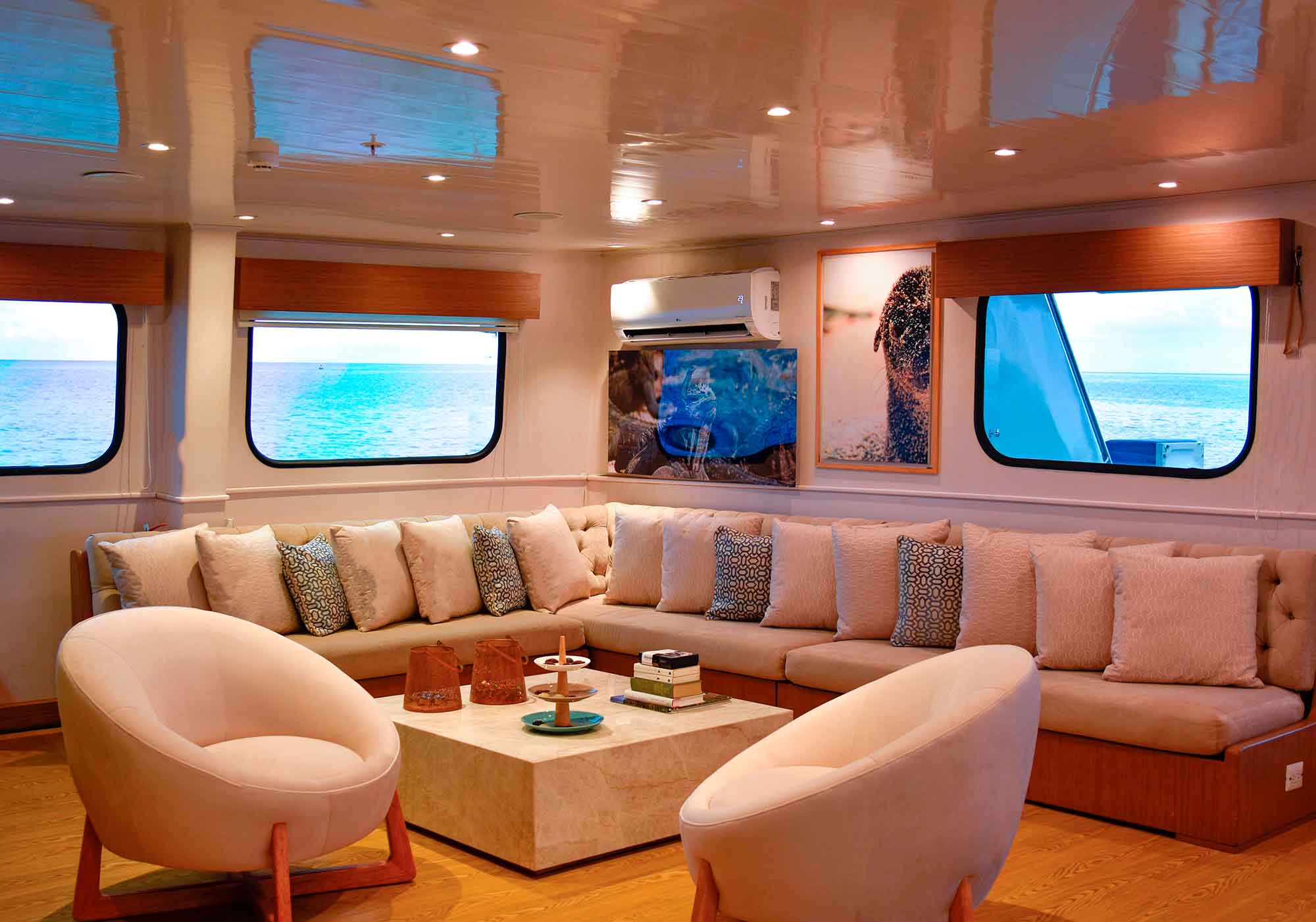 Lounge Area - Seaman Journey